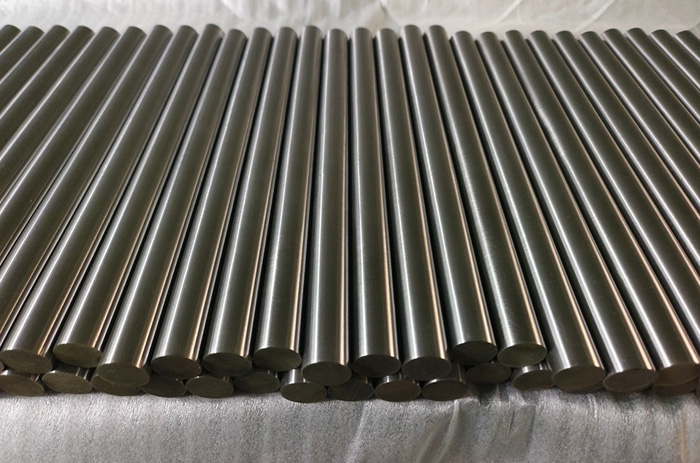 What is the oxidation resistance of a Titanium Bar?